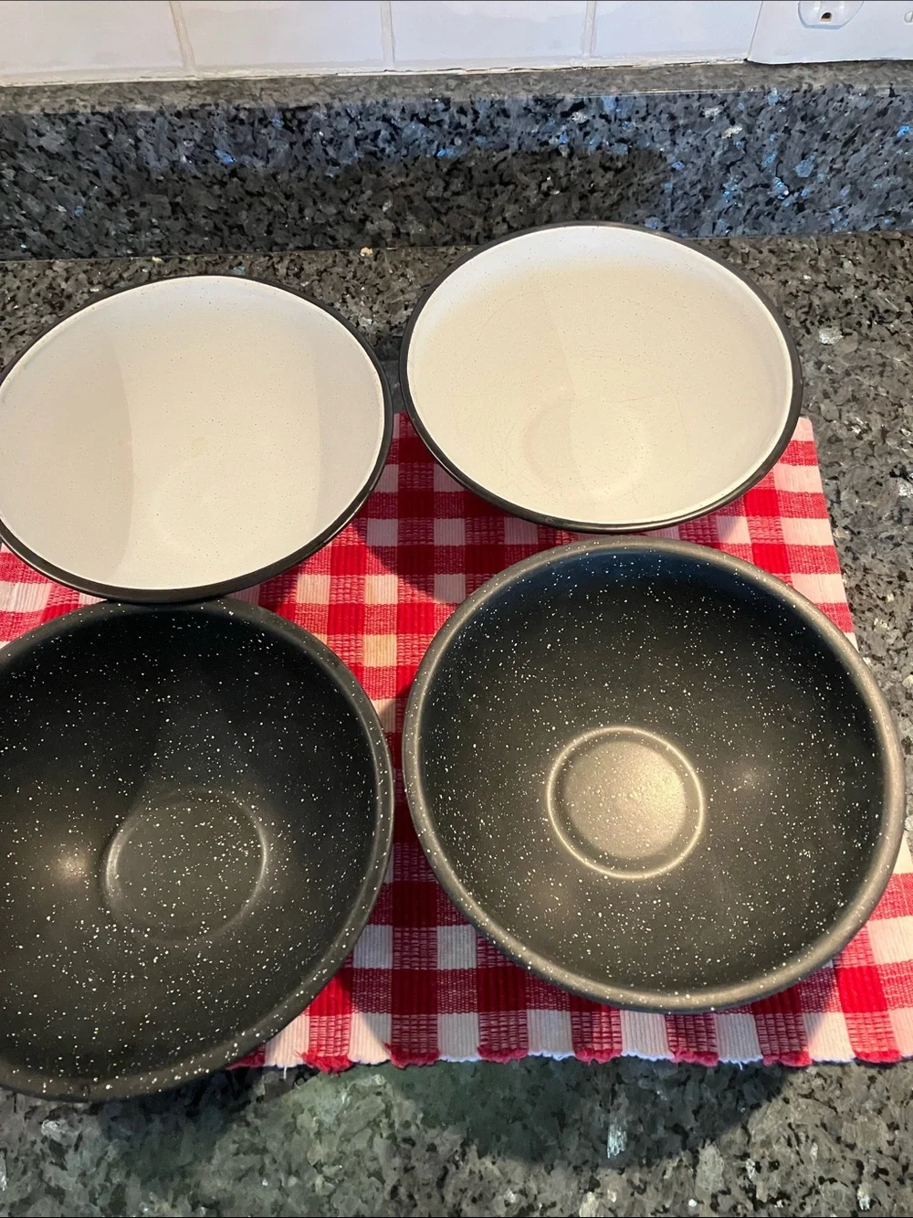 Enamelware Bowls 2 White, 2 Black, 7 1/2” Across x 3”, each 1 1/2 Pints